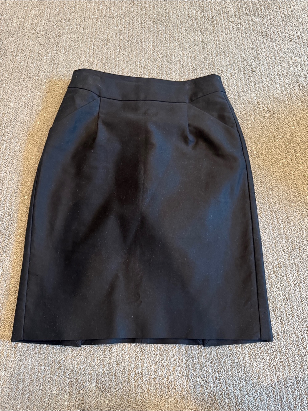 Classic Jcrew Black Pencil Skirt - Sleek Professional Style
